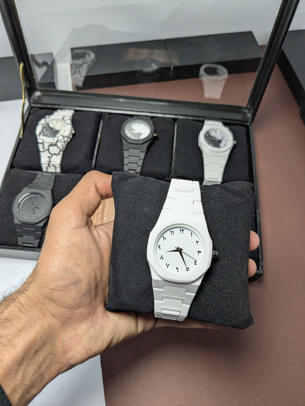 White Arabic Aura Watch