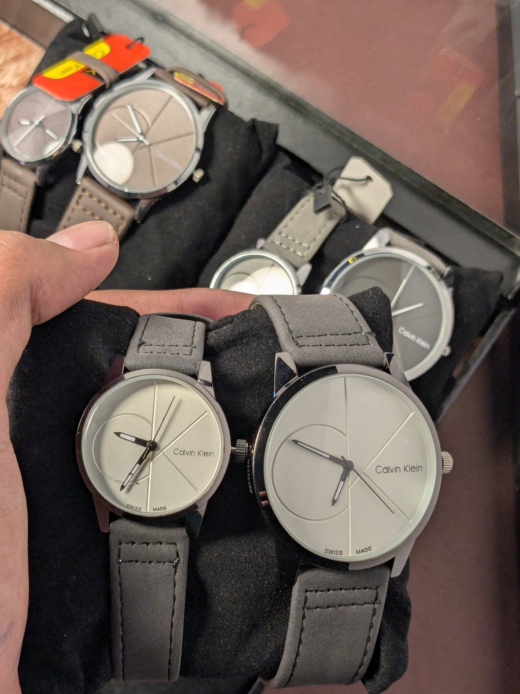 CK Fashionable Couple Watches (Black& White)