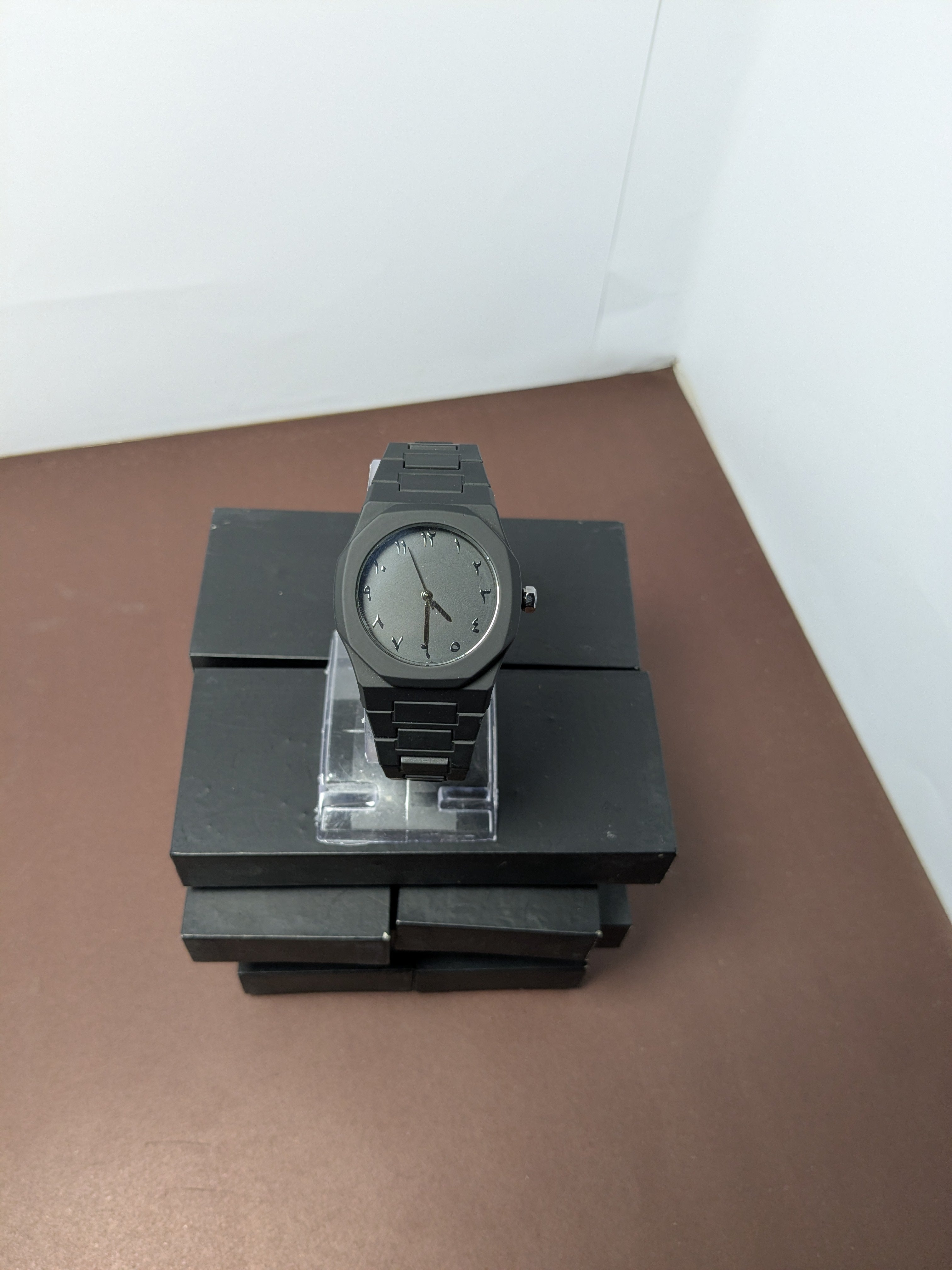 Arabic Aura Watch (Black)